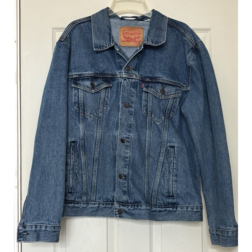 Levi's Men's Denim Classic Trucker Jacket Blue Medium Stonewash Size XL